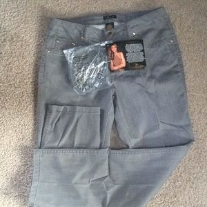 💥Gray IMAN Global Chic Collection Jeans M NWT 💥